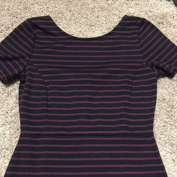 NWT- Banana Republic  0P - Picture 2 of 4